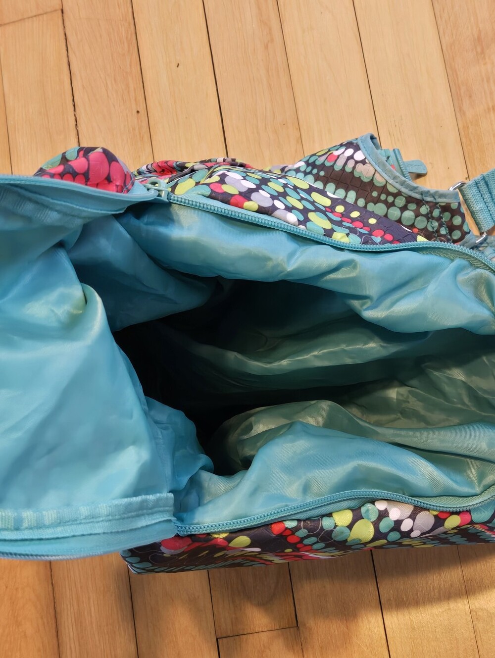 Thirty-One 31 All Pro Tote Pool Beach Gym Yoga Travel Diaper Bag Graffiti Dot - Picture 4 of 5